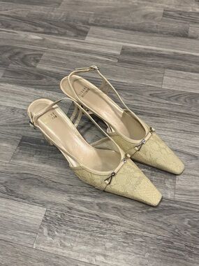Stuart Weitzman lace mesh sling back heels women’s sz 9M